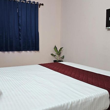 Pondy Pleasant Stay Pondicherry Eksteriør bilde