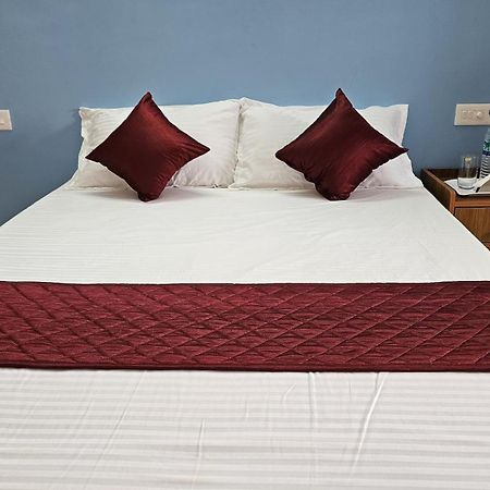 Pondy Pleasant Stay Pondicherry Eksteriør bilde